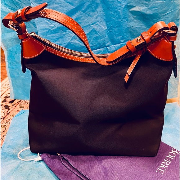 DOONEY & BOURKE LARGE ERICA NYLON SHOULDER BAG PURSE BLACK PERFECT!!! - Picture 2 of 5